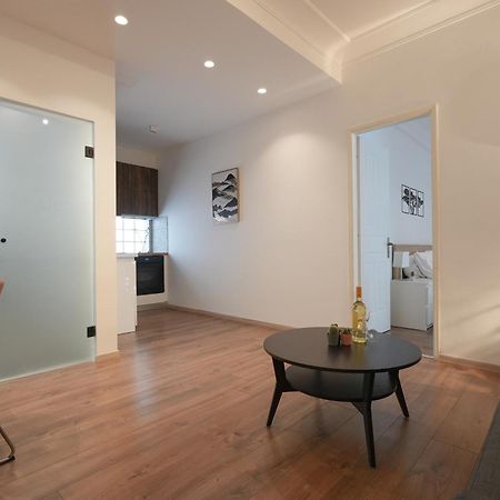 Syntagma Square, 50Sqm Nikis Luxurious Apartment أثينا المظهر الخارجي الصورة